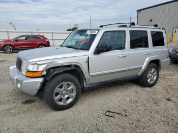  Salvage Jeep Commander