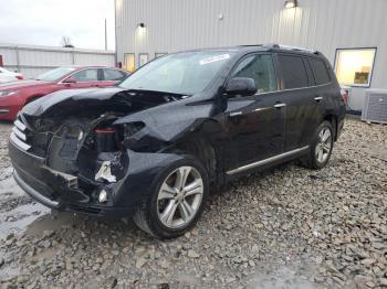  Salvage Toyota Highlander