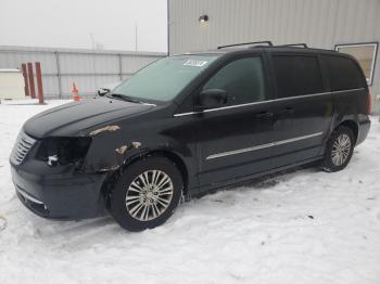  Salvage Chrysler Minivan