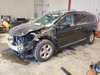  Salvage Chrysler Pacifica