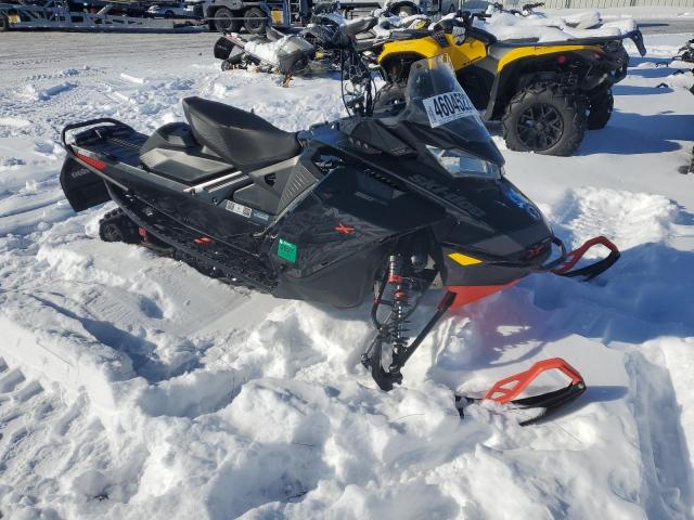  Salvage Arcc Snowmobile