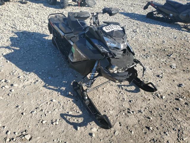  Salvage Ski-Doo Mxz