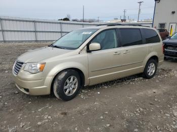  Salvage Chrysler Minivan