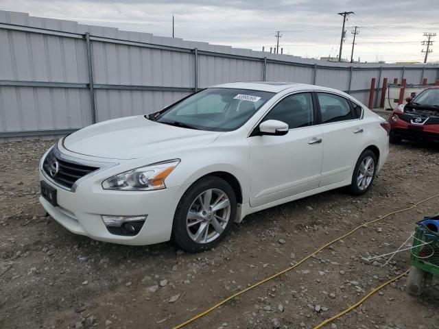  Salvage Nissan Altima