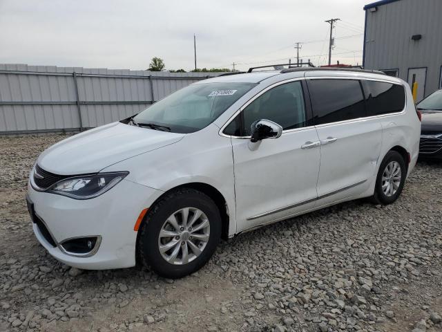  Salvage Chrysler Pacifica
