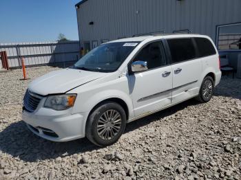  Salvage Chrysler Minivan