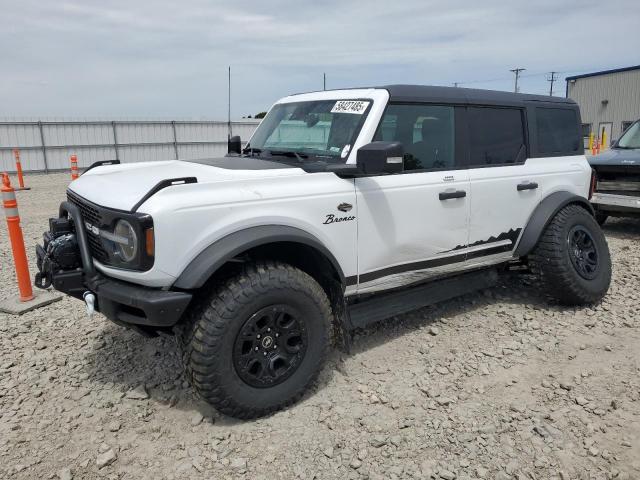  Salvage Ford Bronco