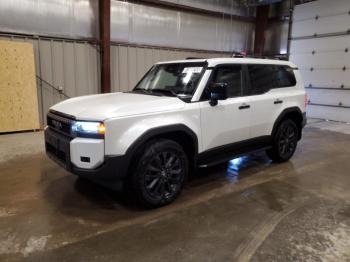  Salvage Toyota Land Cruis