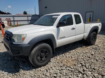  Salvage Toyota Tacoma