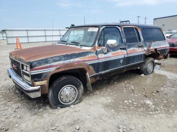  Salvage GMC Suburban