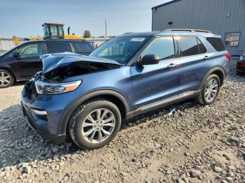  Salvage Ford Explorer