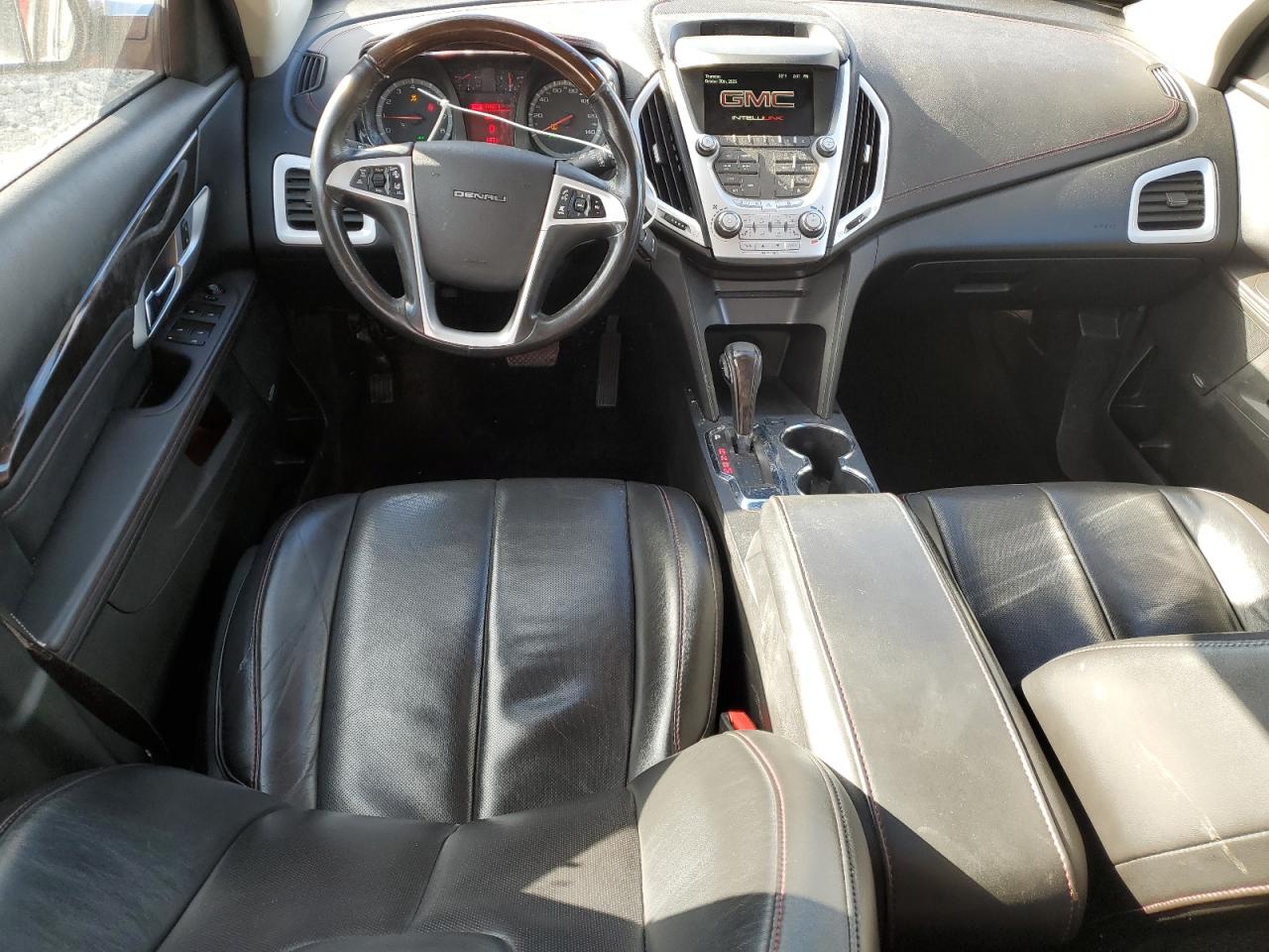 GMC Terrain Denali Image 9