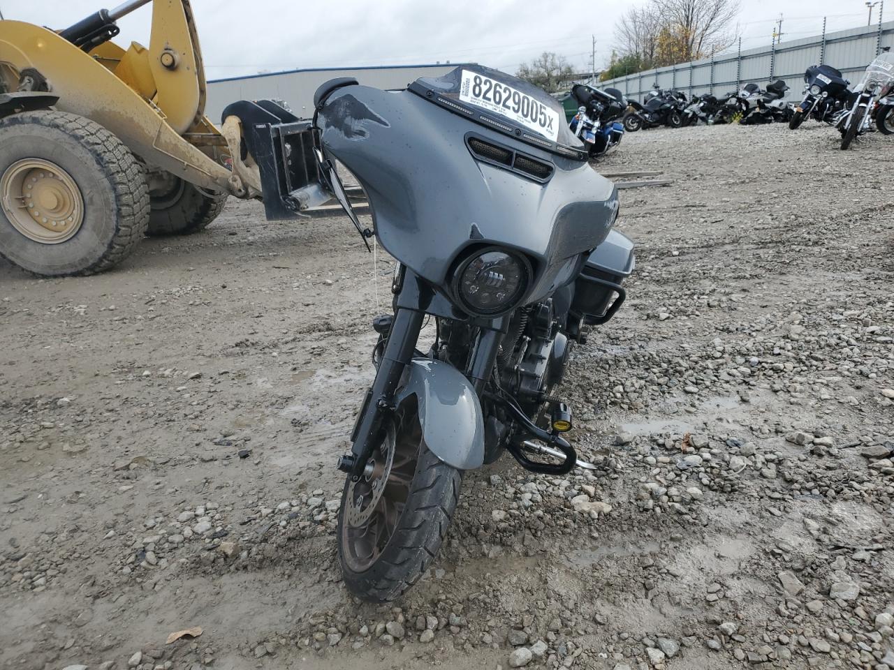 Harley-Davidson Flhxst Image 2