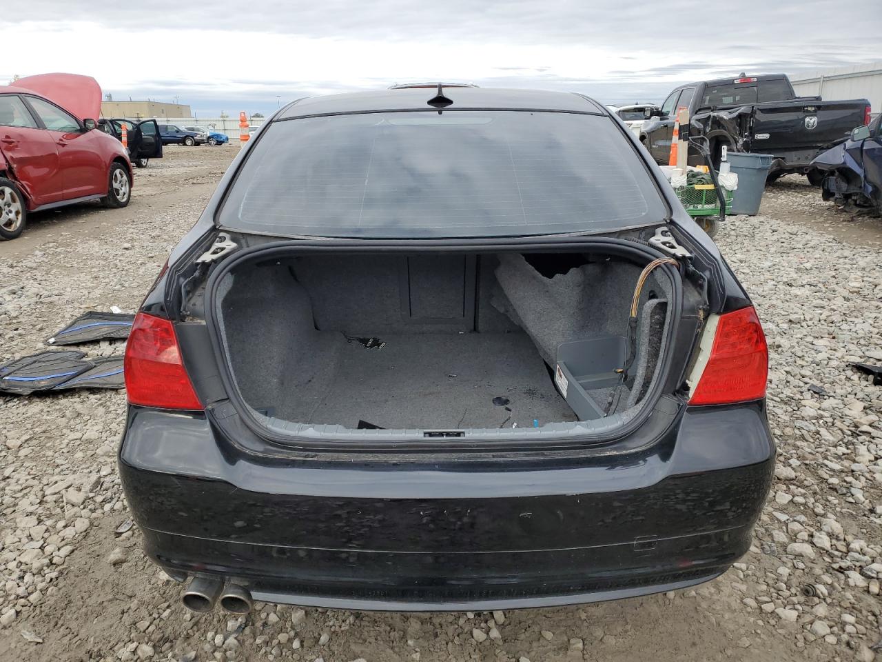 BMW 3 Series Xi Image 5