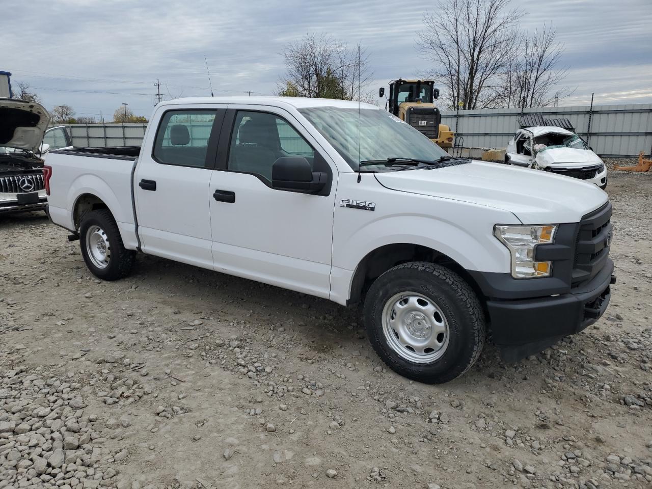 Ford F-150 Supercrew Image 2
