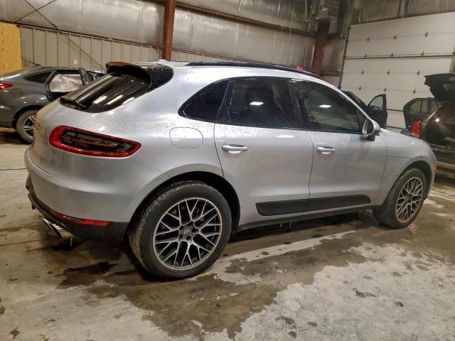 Porsche Macan S Image 2