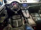 Porsche Macan S Image 7