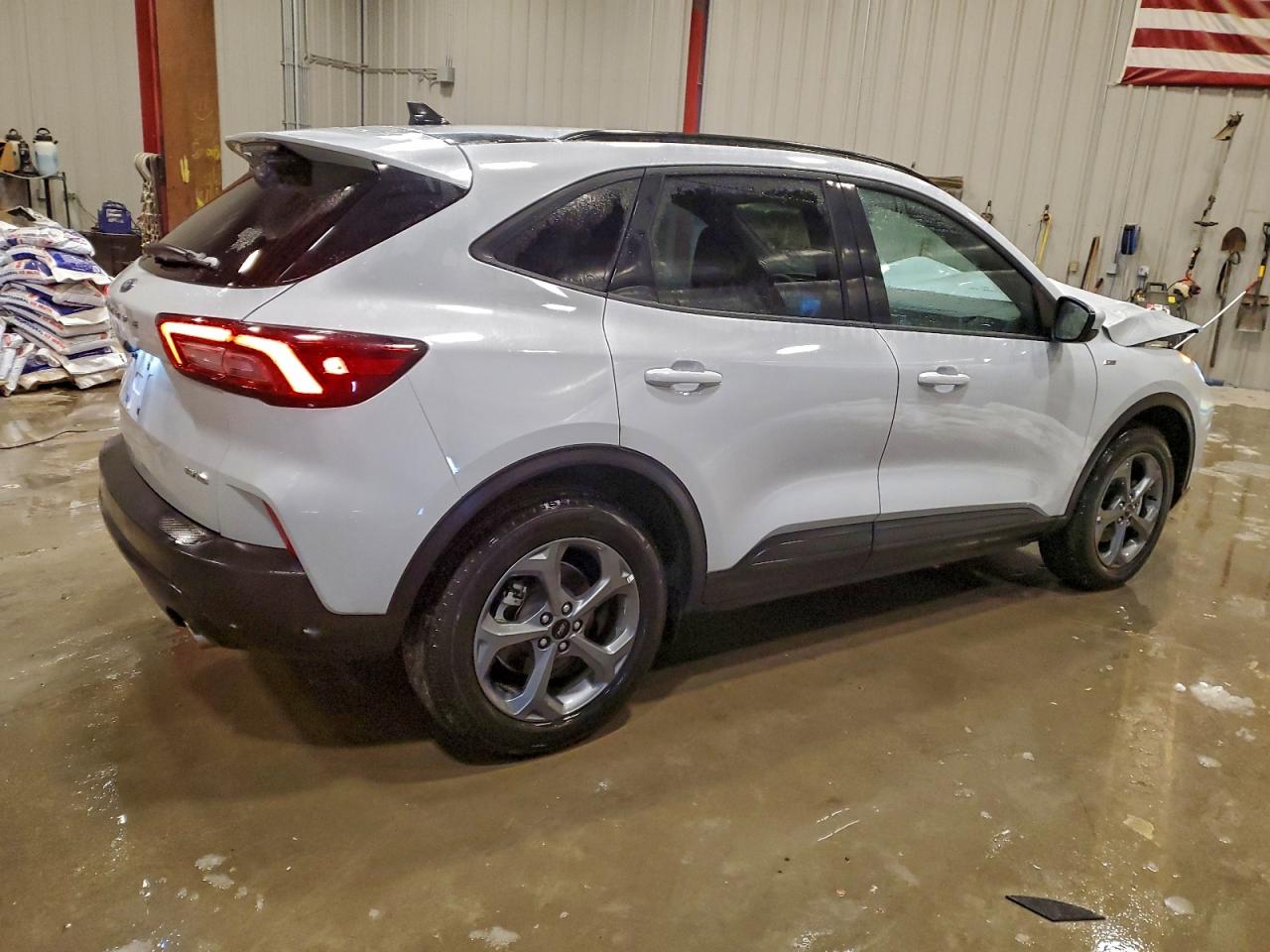 Ford Escape St Line Select Image 9