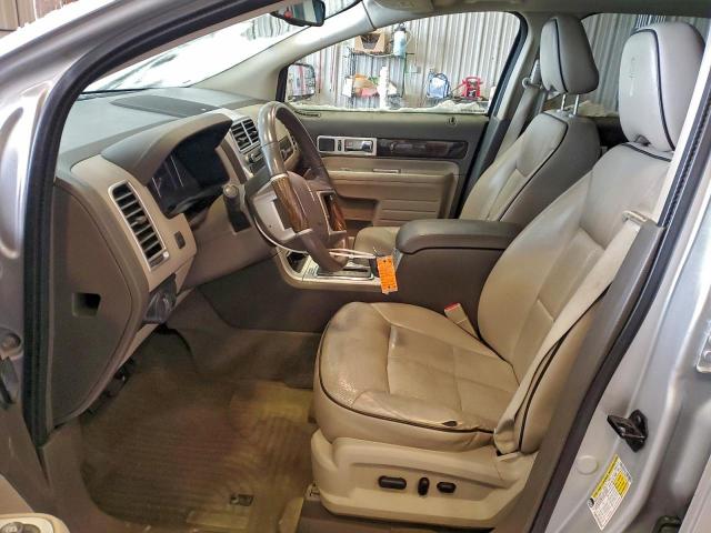 Lincoln MKX Image 12