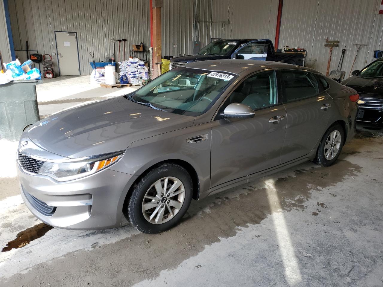 Kia Optima Lx Image 1