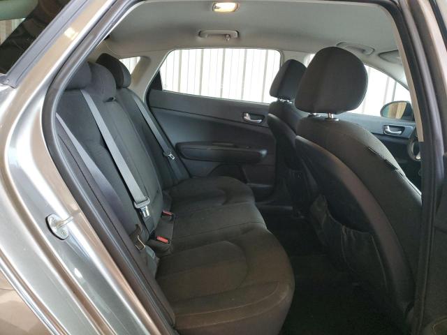 Kia Optima Lx Image 12