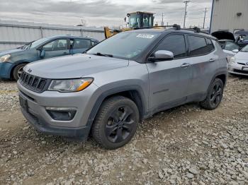  Salvage Jeep Compass