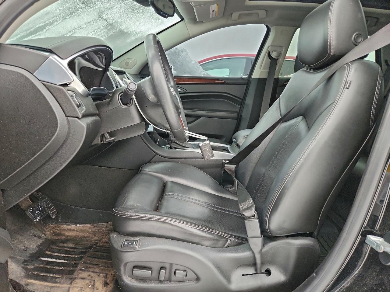 Cadillac SRX Luxury Collection Image 10