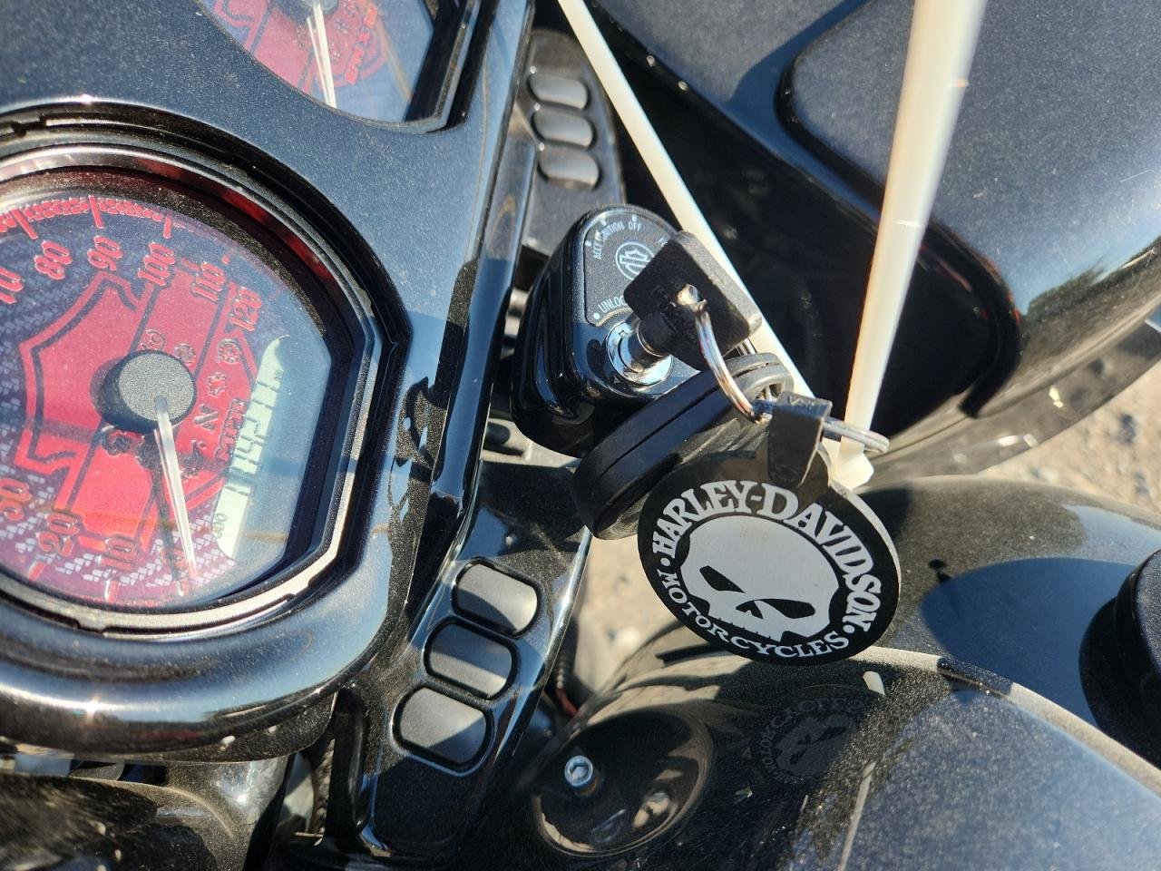 Harley-Davidson Fl Image 4