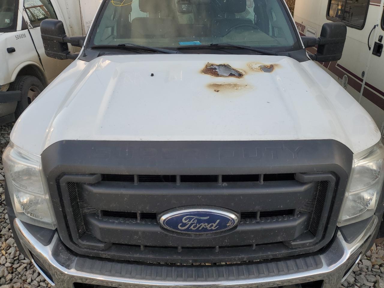 Ford F-550 Super Duty Image 7