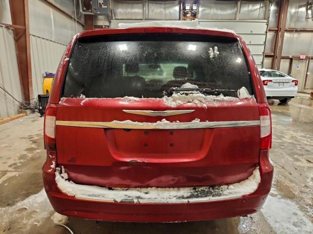 Chrysler Minivan Touring Image 6