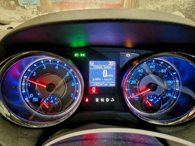 Chrysler Minivan Touring Image 8