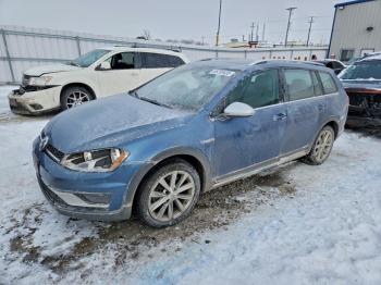  Salvage Volkswagen Golf
