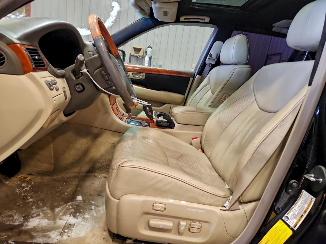 Lexus LS 430 Image 8