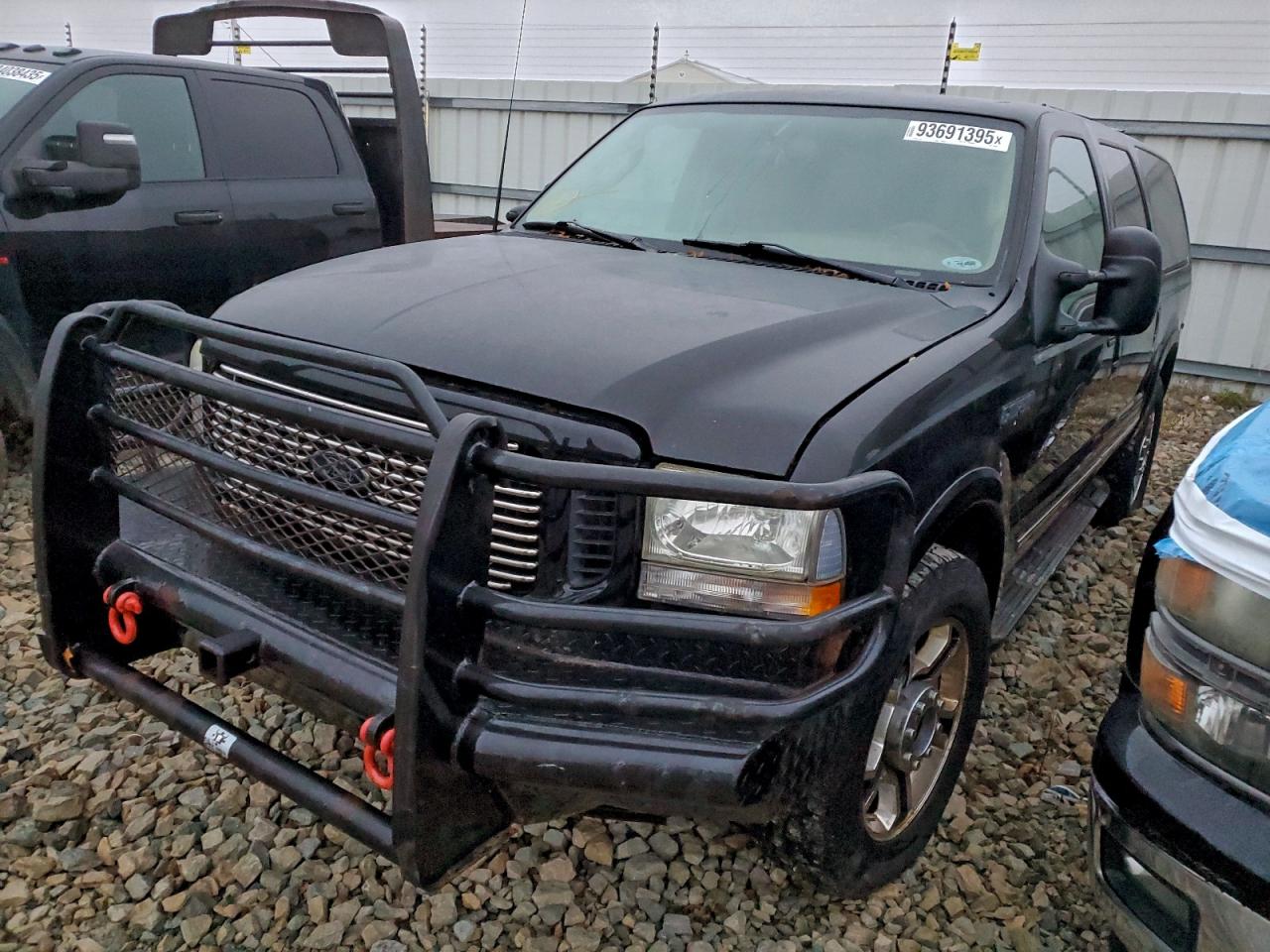 Ford Excursion Limited Image 1