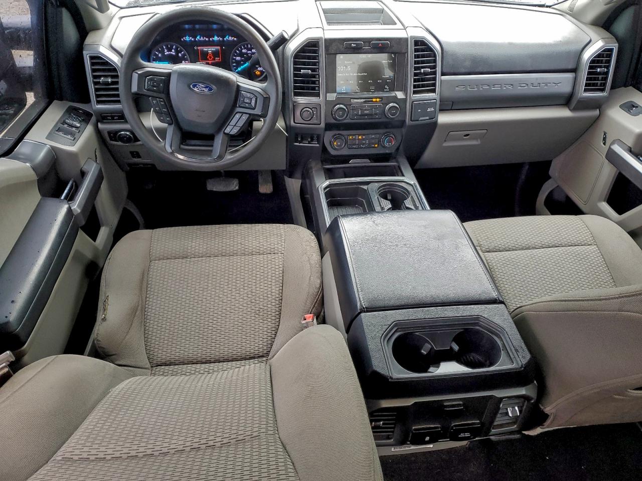 Ford F-350 Super Duty Image 4