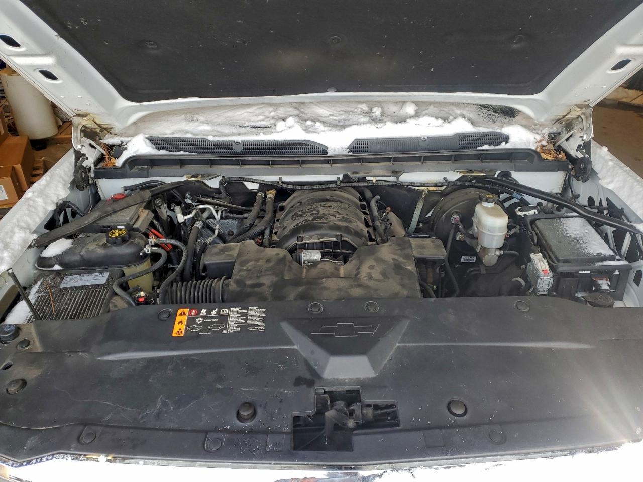 Chevrolet Silverado K1500 Base/ls Image 2