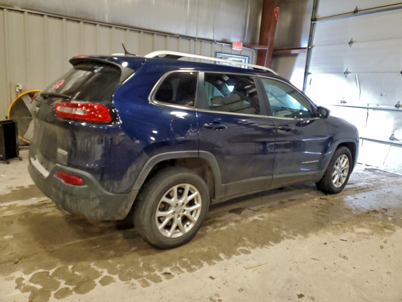 Jeep Grand Cherokee Latitude Image 8