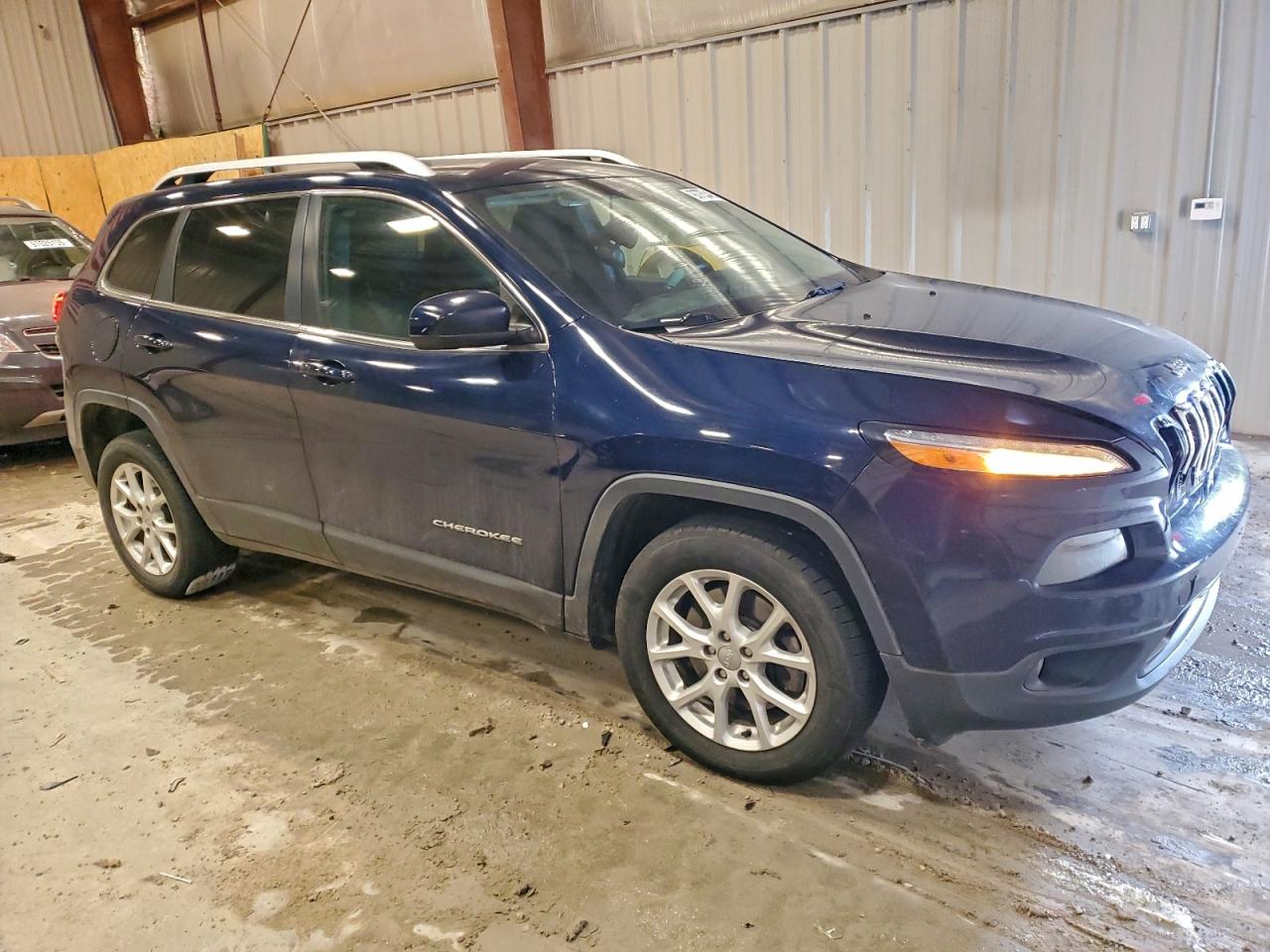 Jeep Grand Cherokee Latitude Image 4