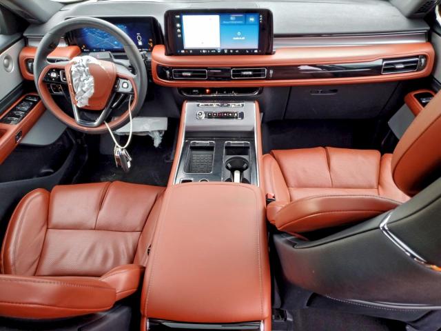 Lincoln Aviator Reserve Image 11