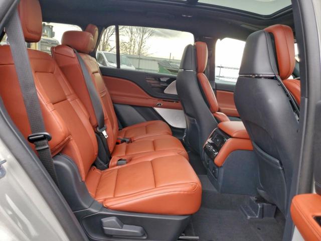 Lincoln Aviator Reserve Image 9