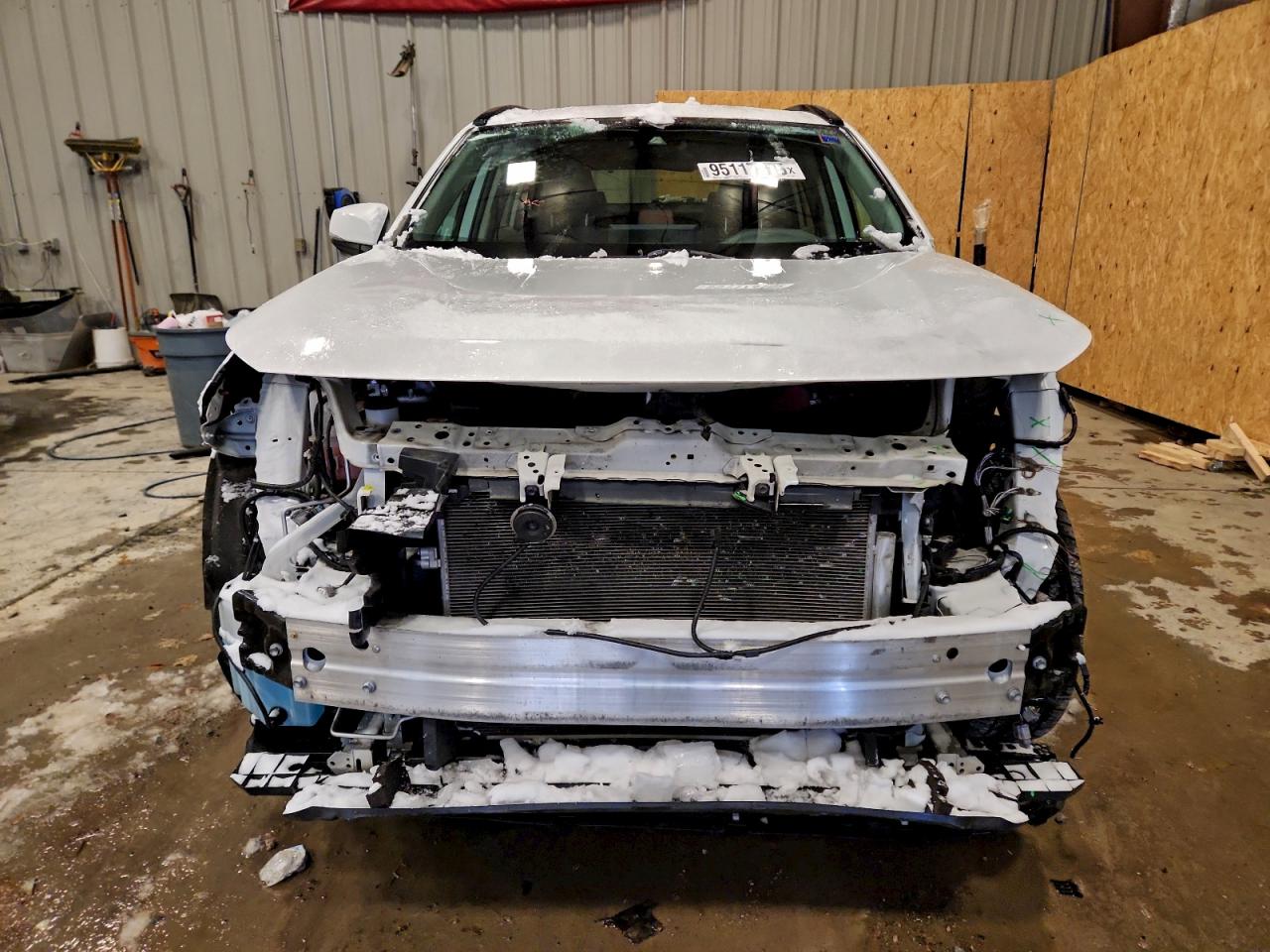 Toyota RAV4 Xle Image 2