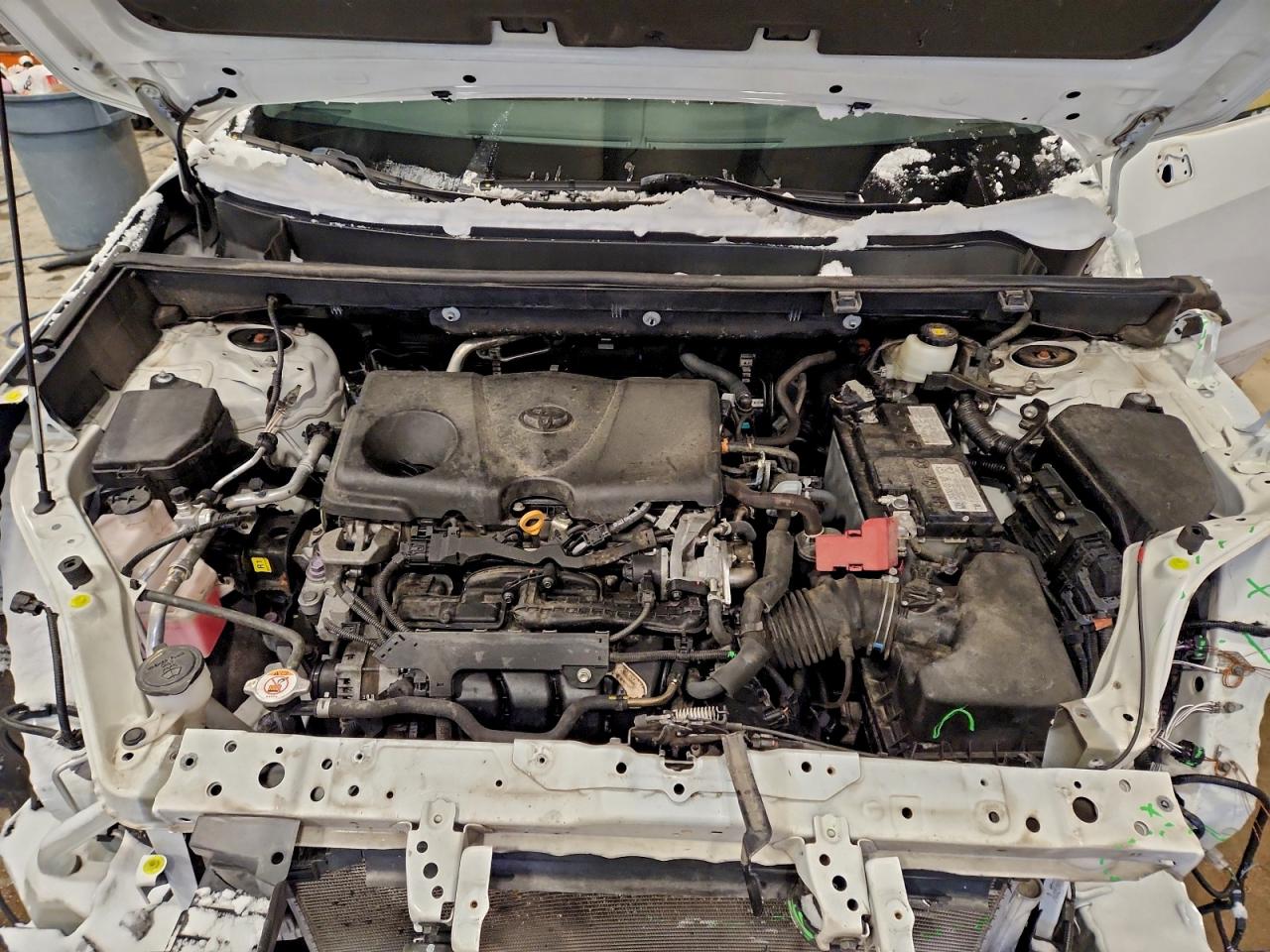 Toyota RAV4 Xle Image 12