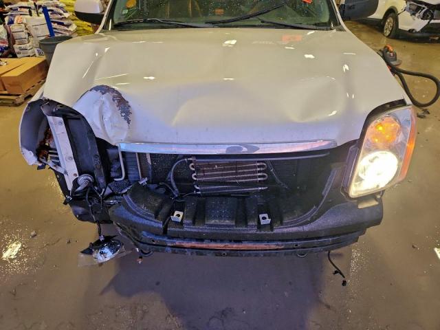 GMC Yukon K1500 Slt Image 9