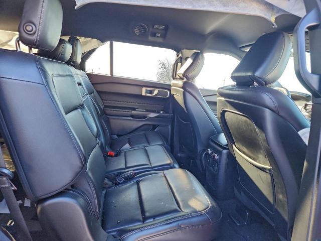 Ford Explorer Xlt Image 13