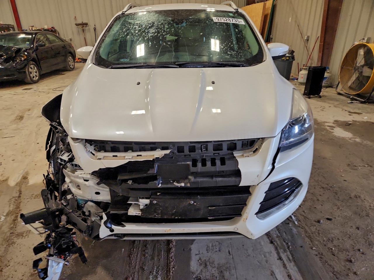 Ford Escape Titanium Image 6