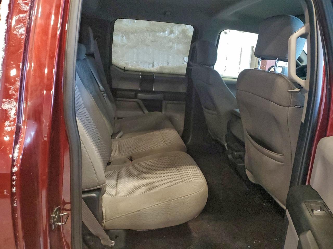 Ford F-150 Supercrew Image 10