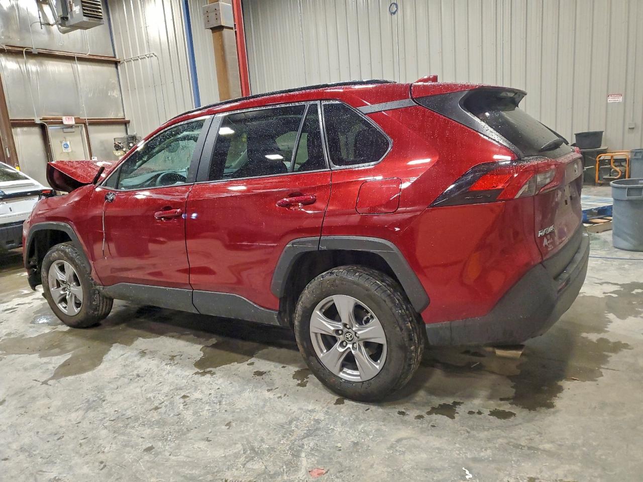 Toyota RAV4 Xle Image 5