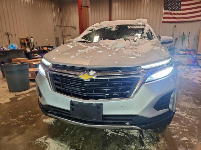 Chevrolet Equinox Lt Image 2