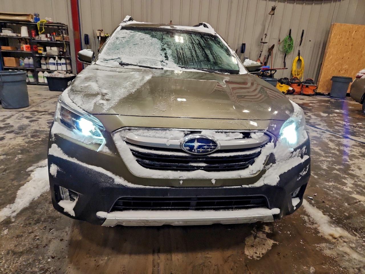 Subaru Outback Limited Image 13