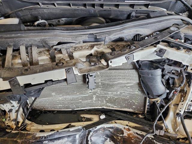 Chevrolet Silverado K1500 Zr2 Image 8